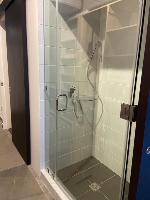 Moderno Apto Shift Zona 16, Cerca De Embajada Eeuu Y Explanada Cayala Γουατεμάλα Εξωτερικό φωτογραφία